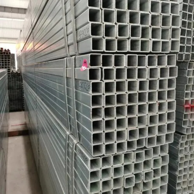 运河小口径<font style='color:red'>无缝方矩管</font>